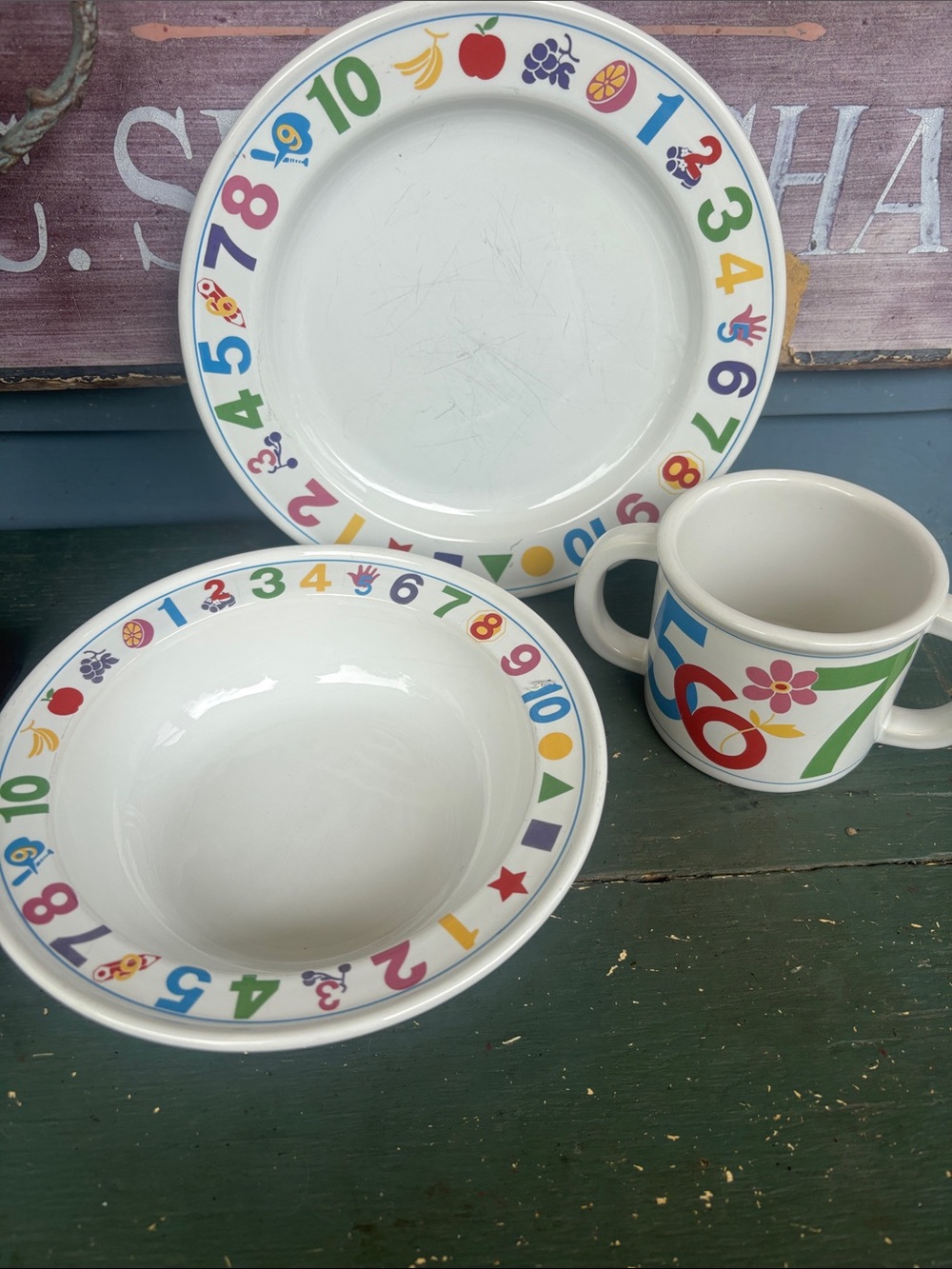 Children’s Number Pattern Dinnerware Set - White with  Multicolor Accents